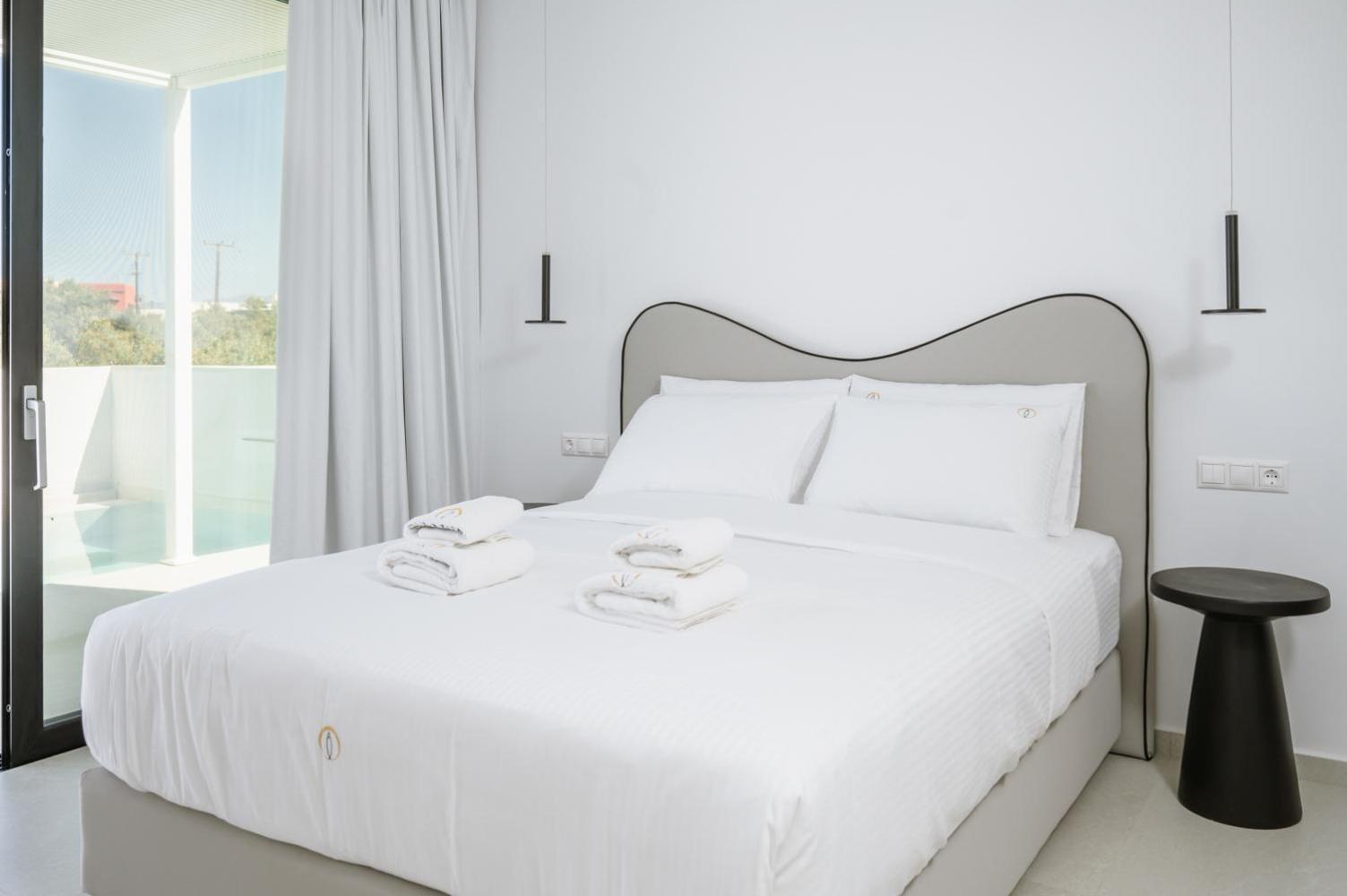 Sardines Luxury Suites 헐소니소스 외부 사진