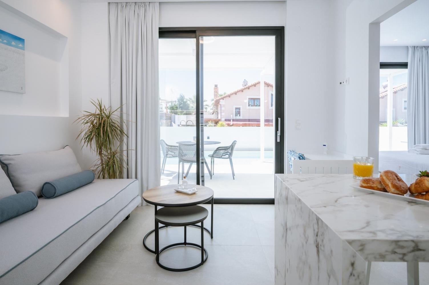 Sardines Luxury Suites 헐소니소스 외부 사진
