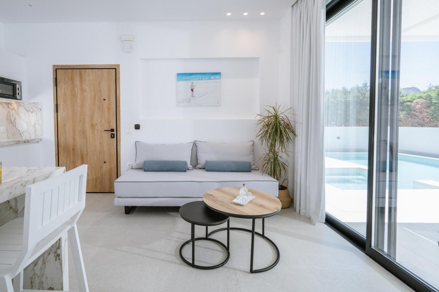 Sardines Luxury Suites 헐소니소스 외부 사진