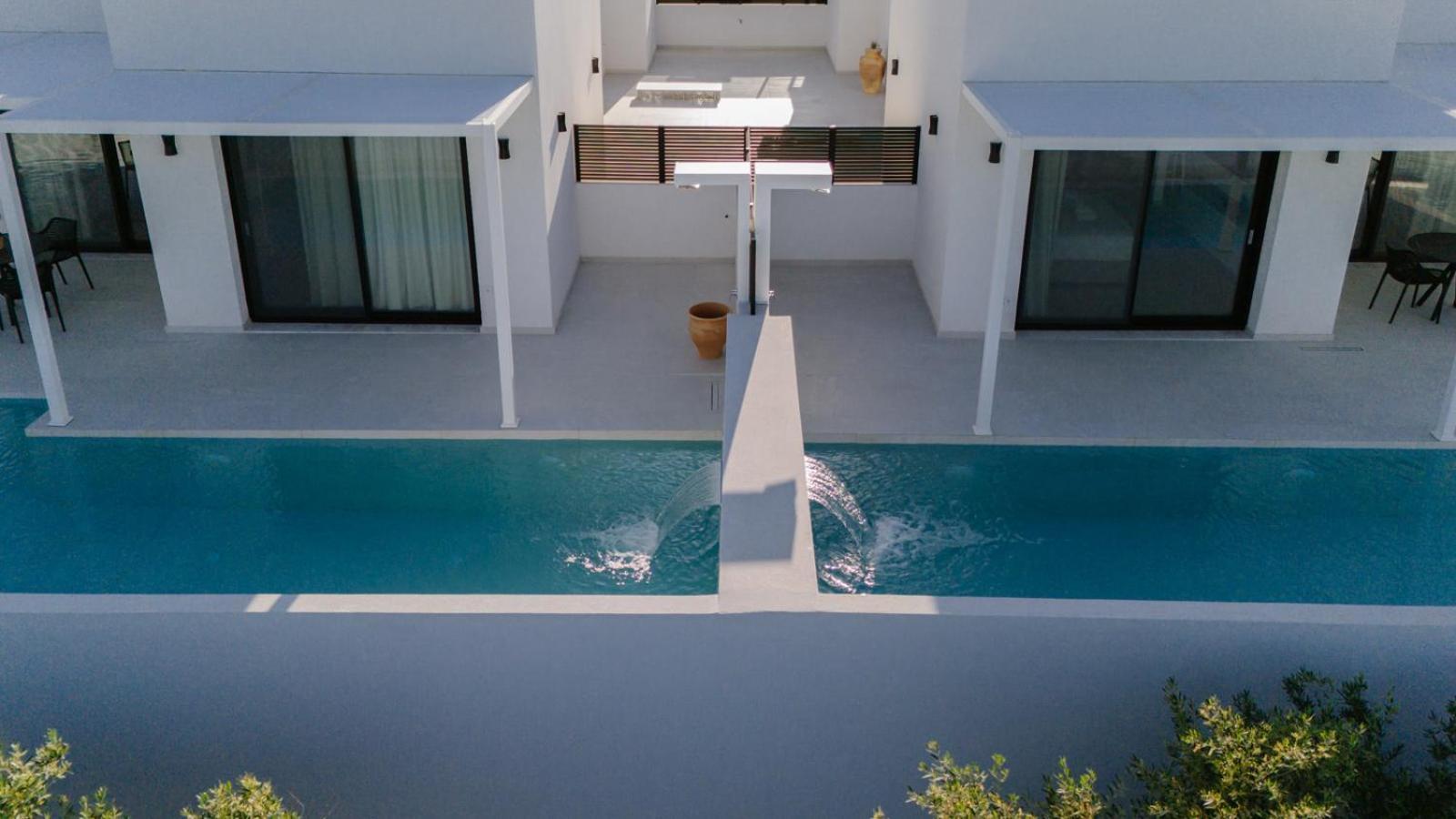 Sardines Luxury Suites 헐소니소스 외부 사진